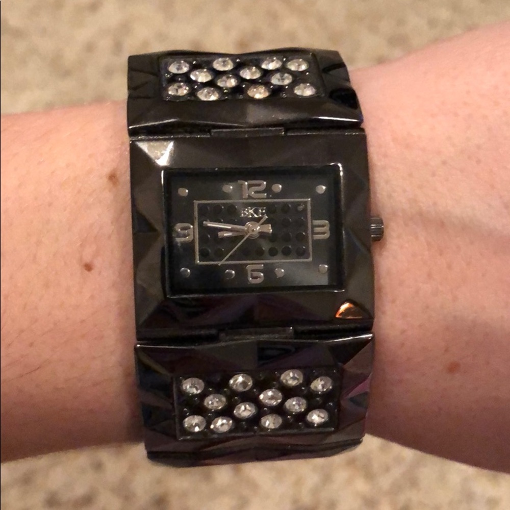 BKE Watch